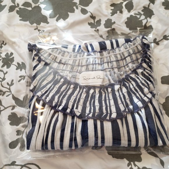 French Laundry Off-the-Shoulder Top - Picture 5 of 5